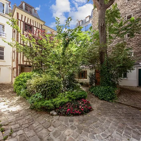 Heart Of Latin Quarter - 1br - Cityapartmentstay Parigi